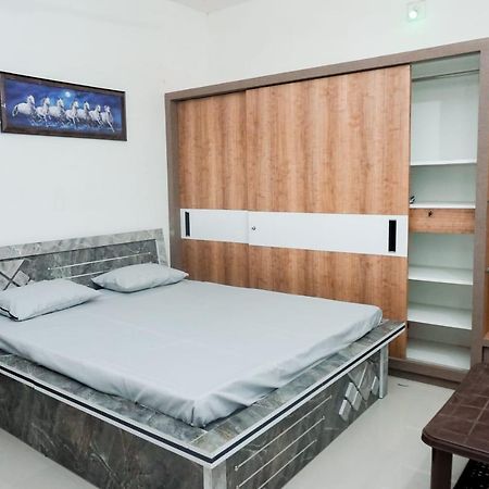 Mahadev Premium Homestay Garudeshwar Екстериор снимка