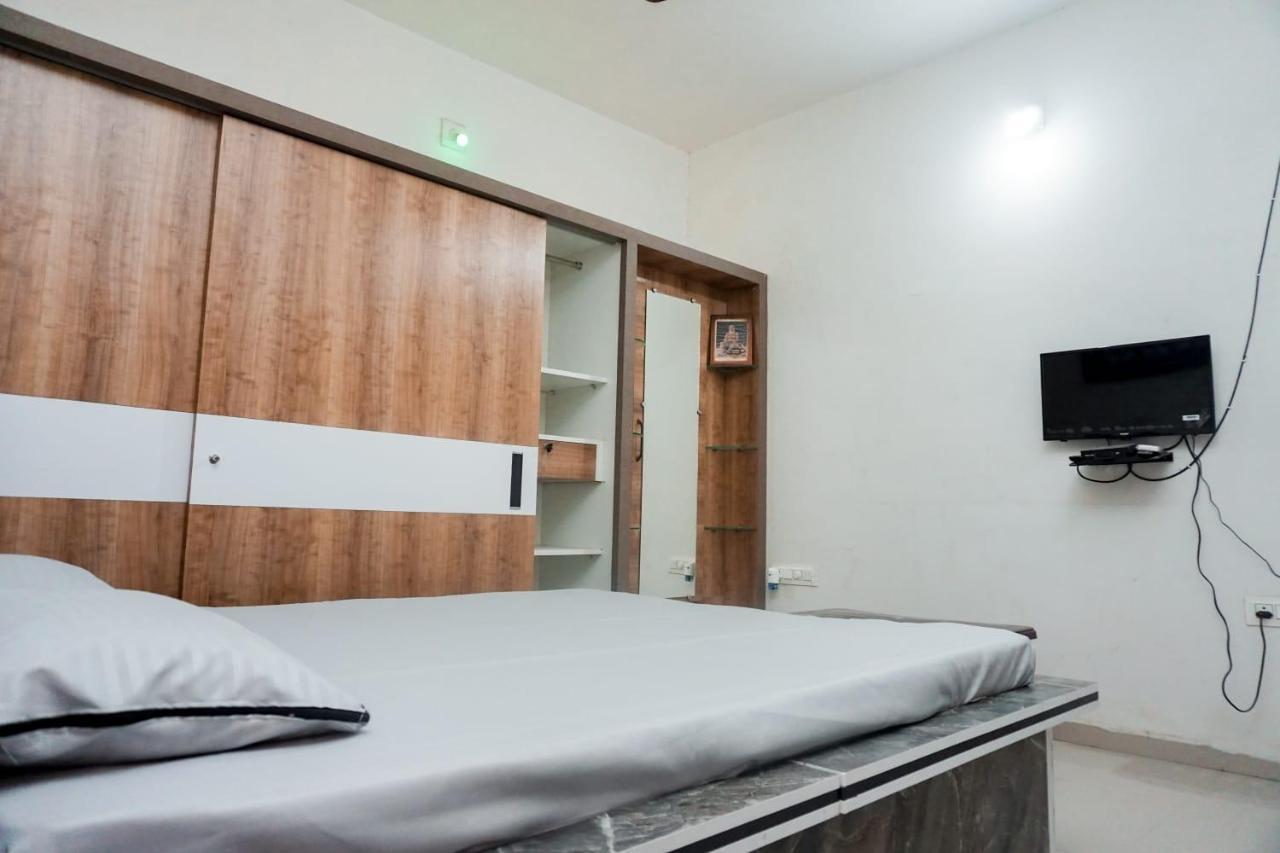 Mahadev Premium Homestay Garudeshwar Екстериор снимка