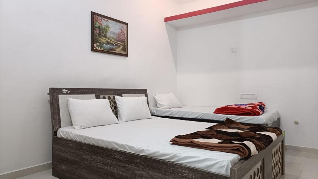 Mahadev Premium Homestay Garudeshwar Екстериор снимка