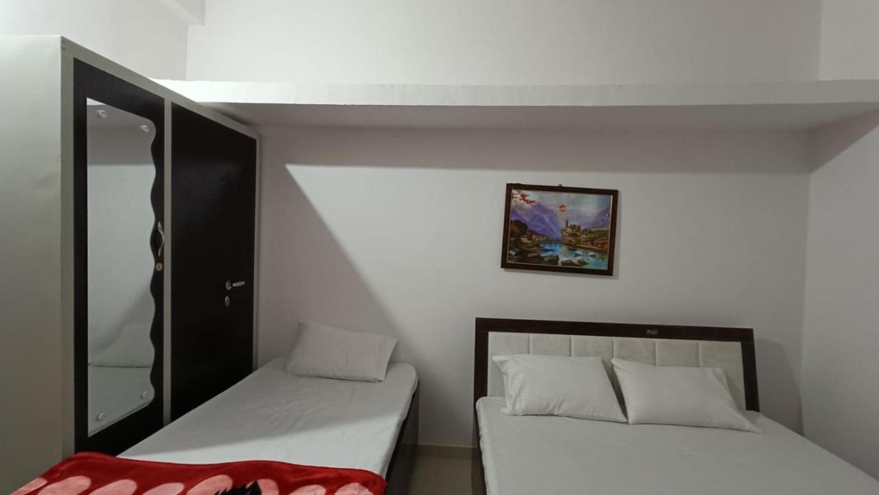 Mahadev Premium Homestay Garudeshwar Екстериор снимка